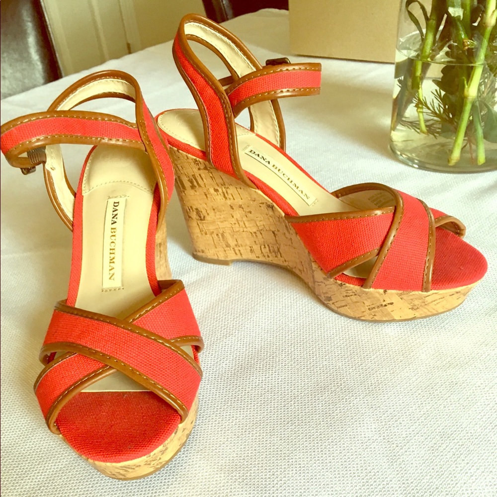 DANA BUCHMAN Womens Red Strappy Cork Wedge